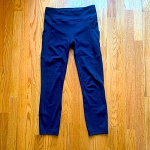 LULULEMON FAST AND FREE navy size 6, high rise pants
